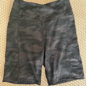 Women's Camo Black Shorts